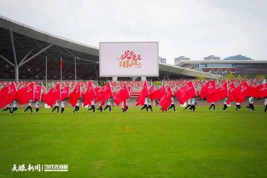 《三少爷》发布会蒋梦婕林更新不避嫌台下咬耳朵 2016-12-02 近日，由徐克监制，尔冬升执导的武侠巨制《三少爷的剑》在北京举行首映发布会，林更新，蒋梦婕等一众主创悉数出席，与媒体大方分享拍摄经历。