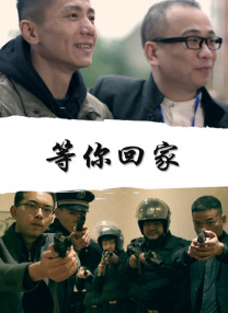被问是不是故意在郭富城 郭富城戴墨镜帅气逼人 演唱会成功设宴答谢友人 2013-04-16 近日，郭富城在演唱会结束后，设宴答谢了所有的工作人员。